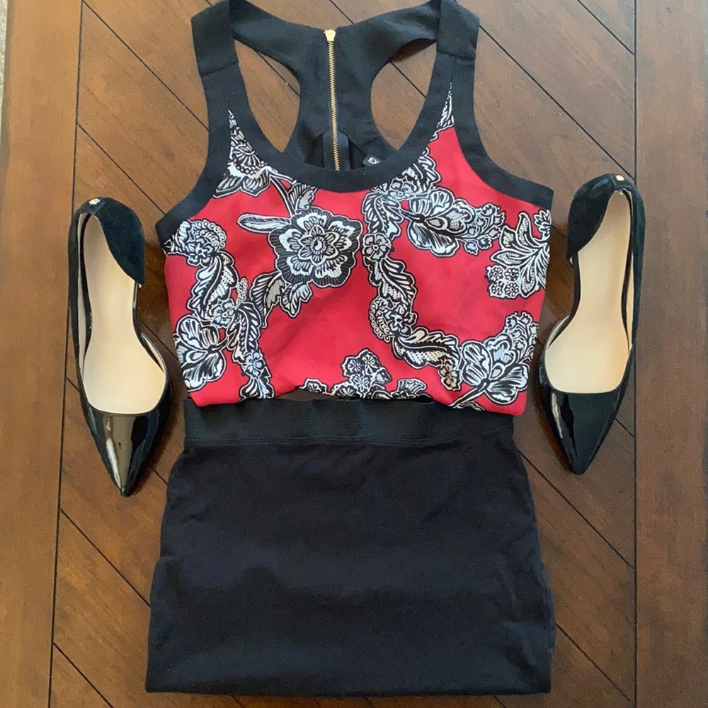 Express Top - Picture 2 of 9